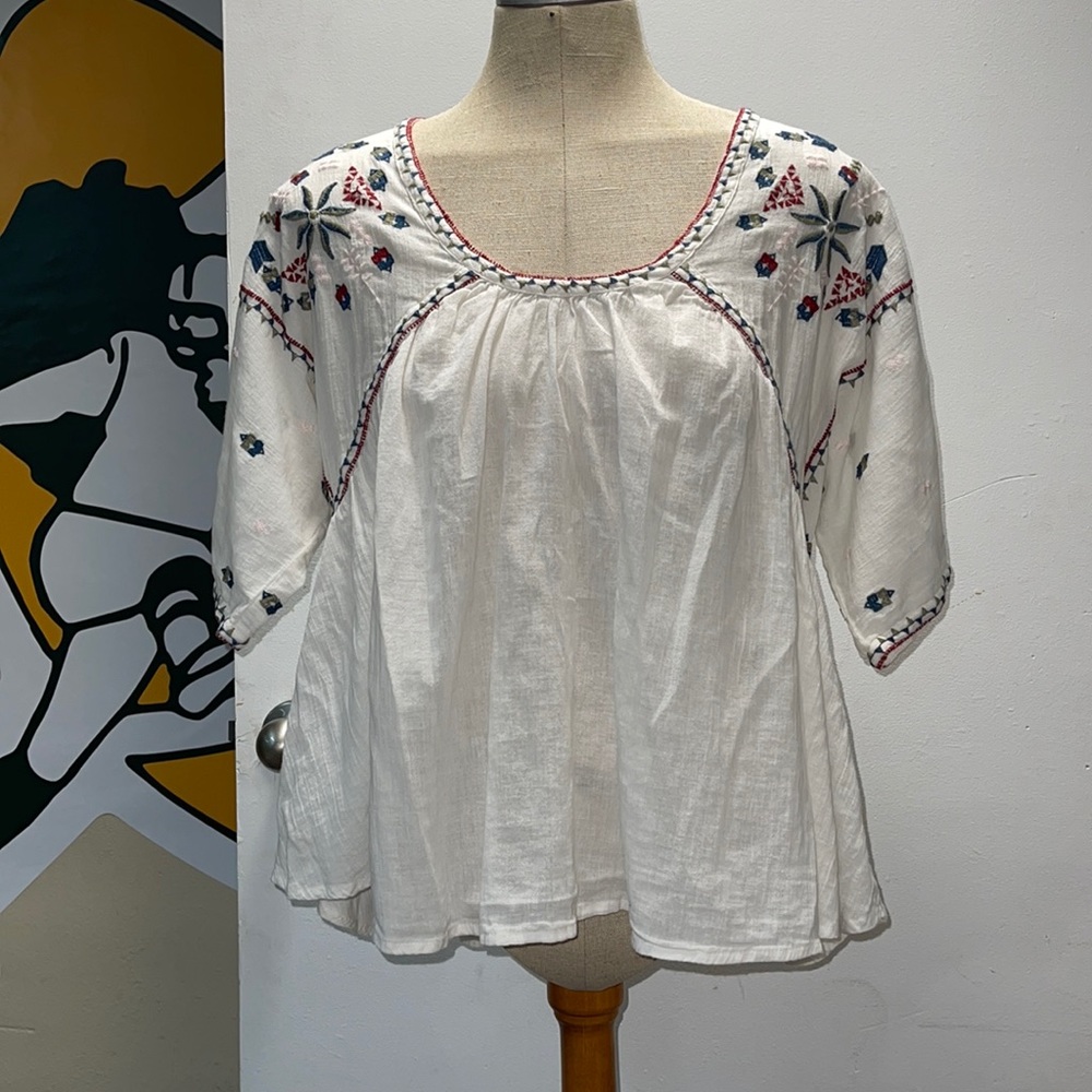 super cute blouse